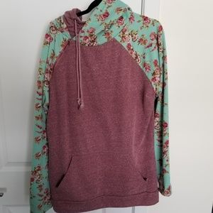 Ampersand Avenue Double hood - Floral Sleeves